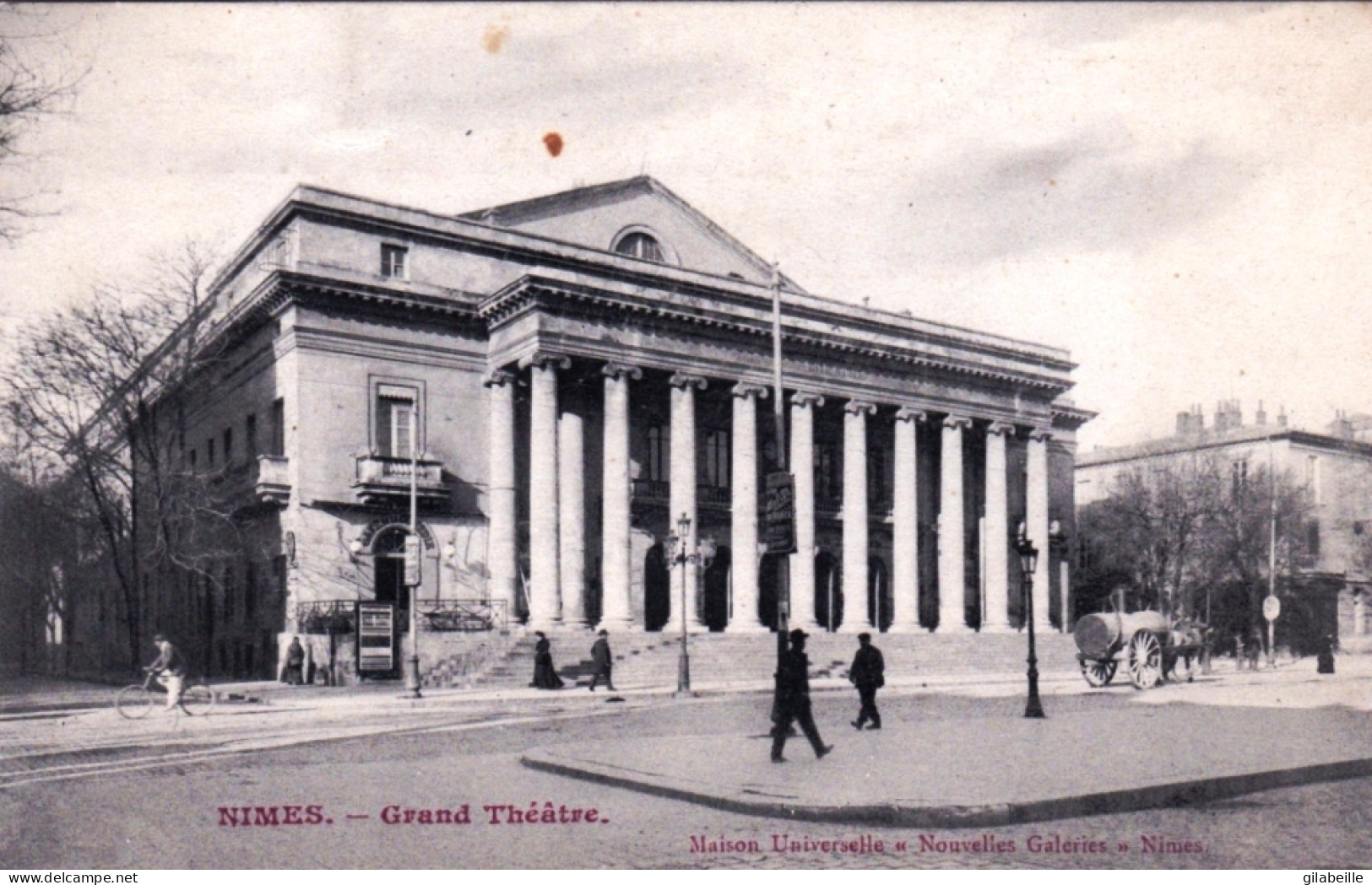 30 - NIMES - Le Grand Theatre - Nîmes