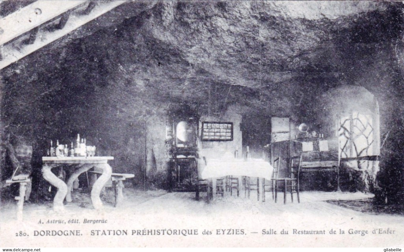 24 - Station Prehistorique Des EYZIE - Salle Du Restaurant De La Gorge D'enfer - Les Eyzies