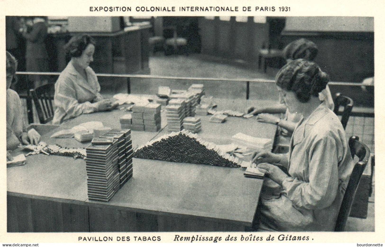 Pavillon Des Tabacs - Remplissage Des Boites De Gitanes - Ausstellungen