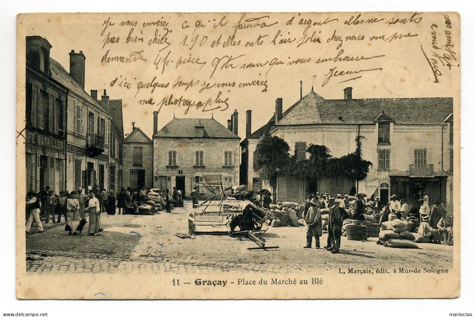 C-FR18310 Graçay Place Du Marché Au Blé - Graçay