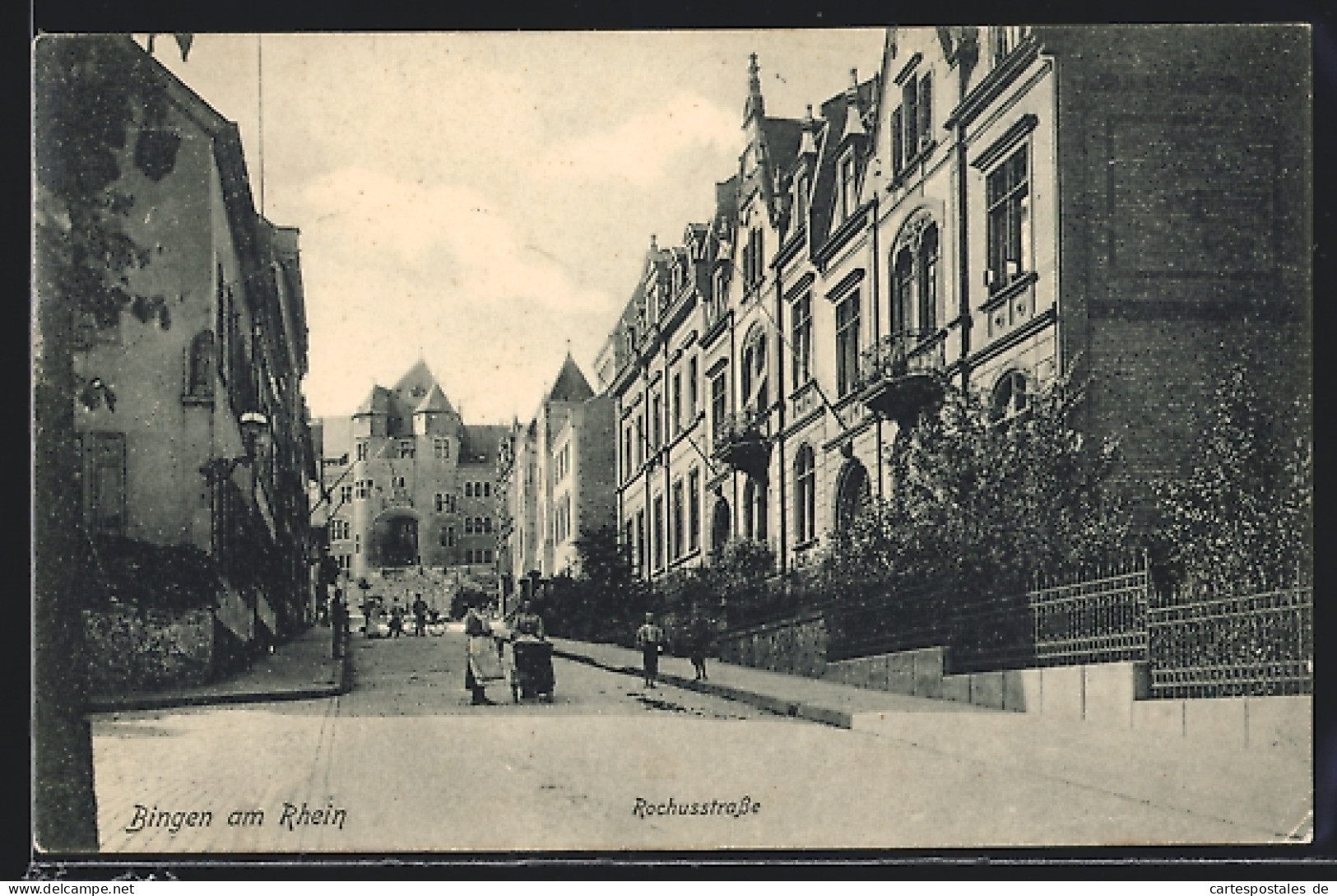 AK Bingen Am Rhein, Rochusstrasse Mit Passanten  - Bingen