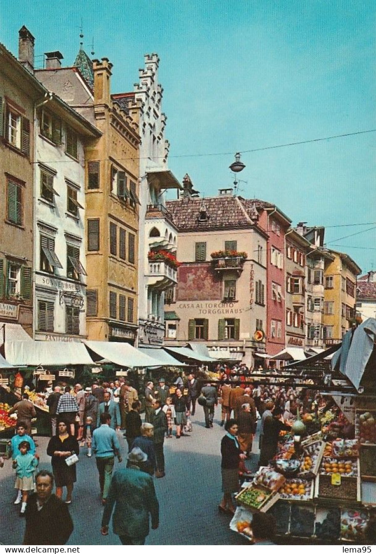 BOLZANO PIAZZA ERBE OBSTMARKT ANNO 1969 VIAGGIATA ANIMATA - Bolzano