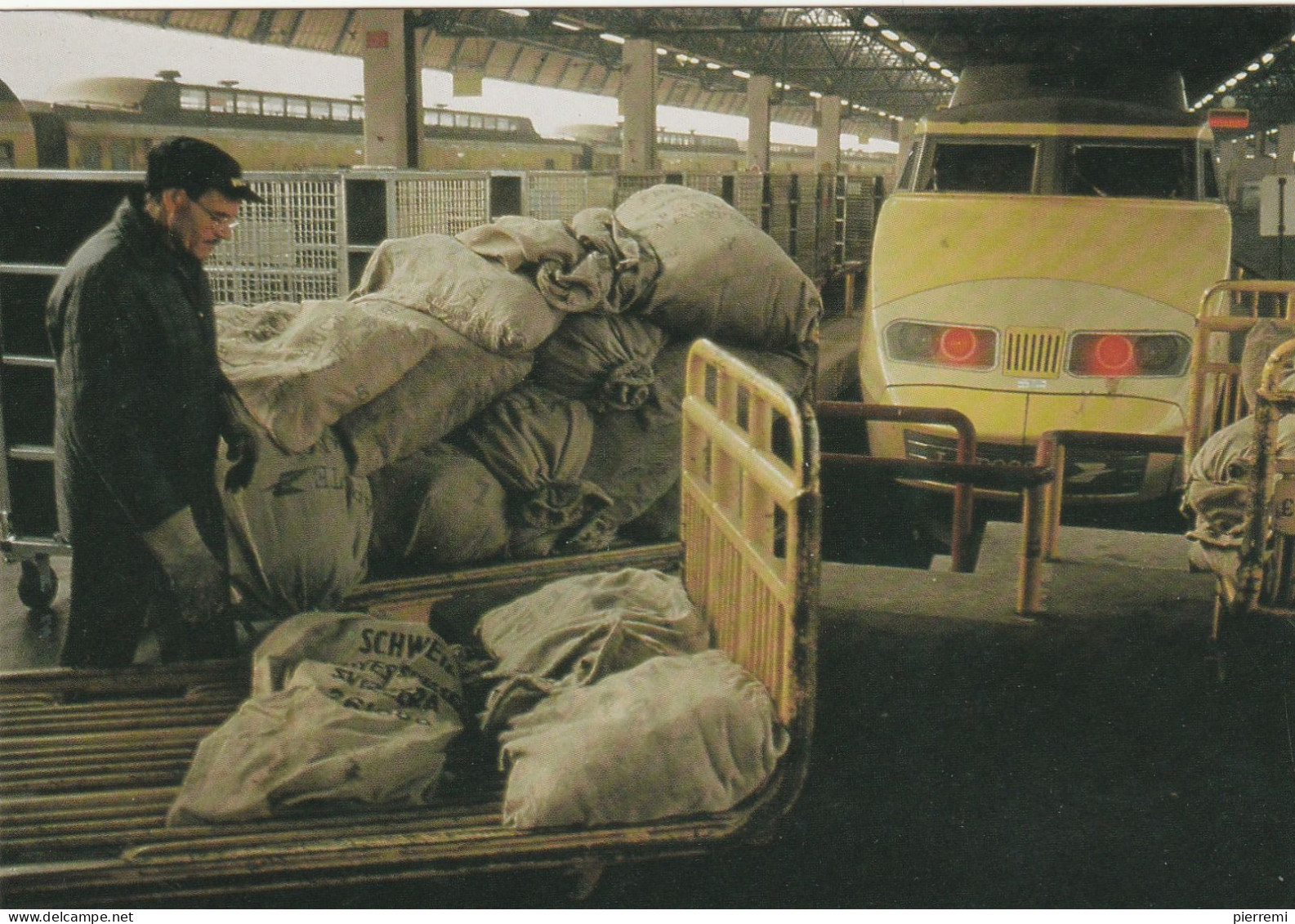 Lyon  1992 Tgv Postal Et Ambulant - Postal Services