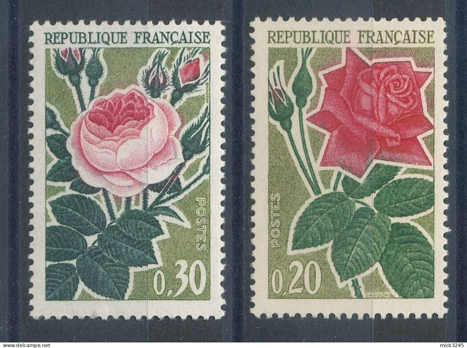 1356** Et 1357** Roses - Unused Stamps