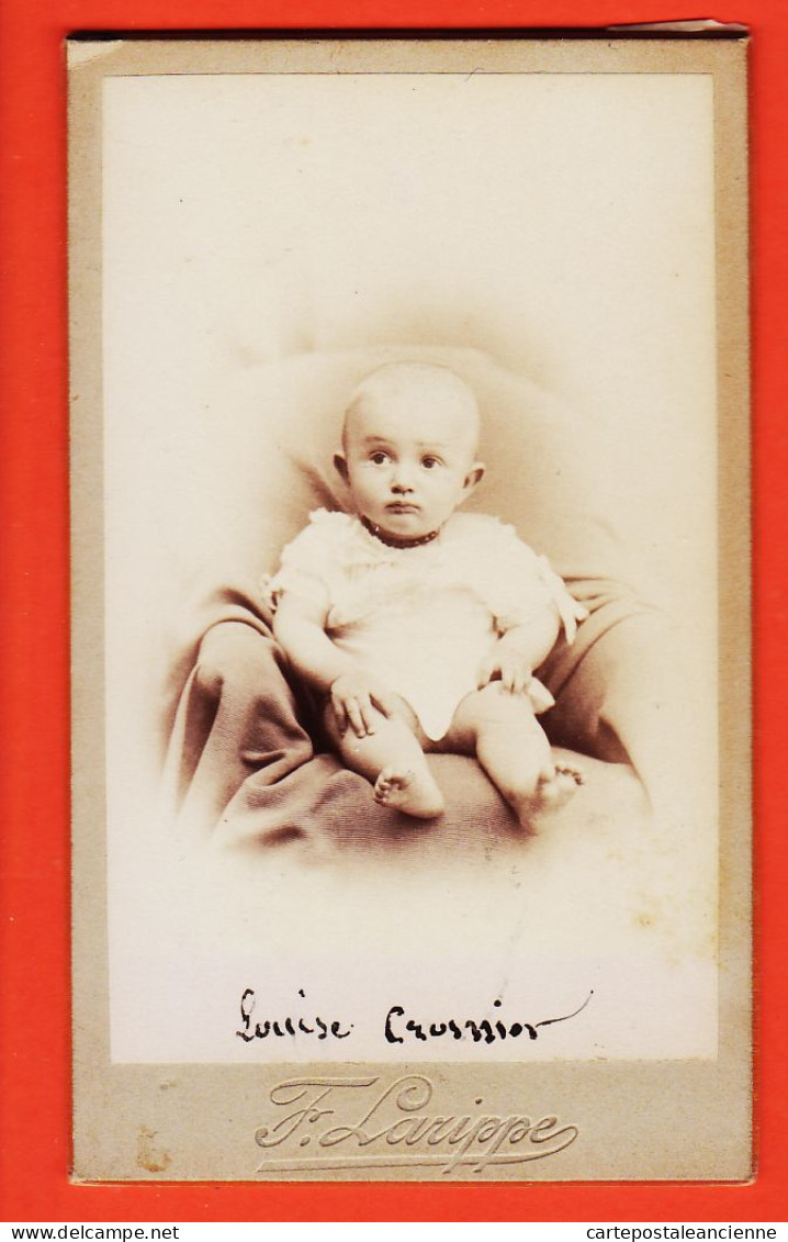 09831 / ⭐ (•◡•) Louise CROSNION ? Photo CDV 37-TOURS 1890s ◉ Bébé ◉  Photographie F. LARIPPE 2 Rue De CLOCHEVILLE - Persone Identificate
