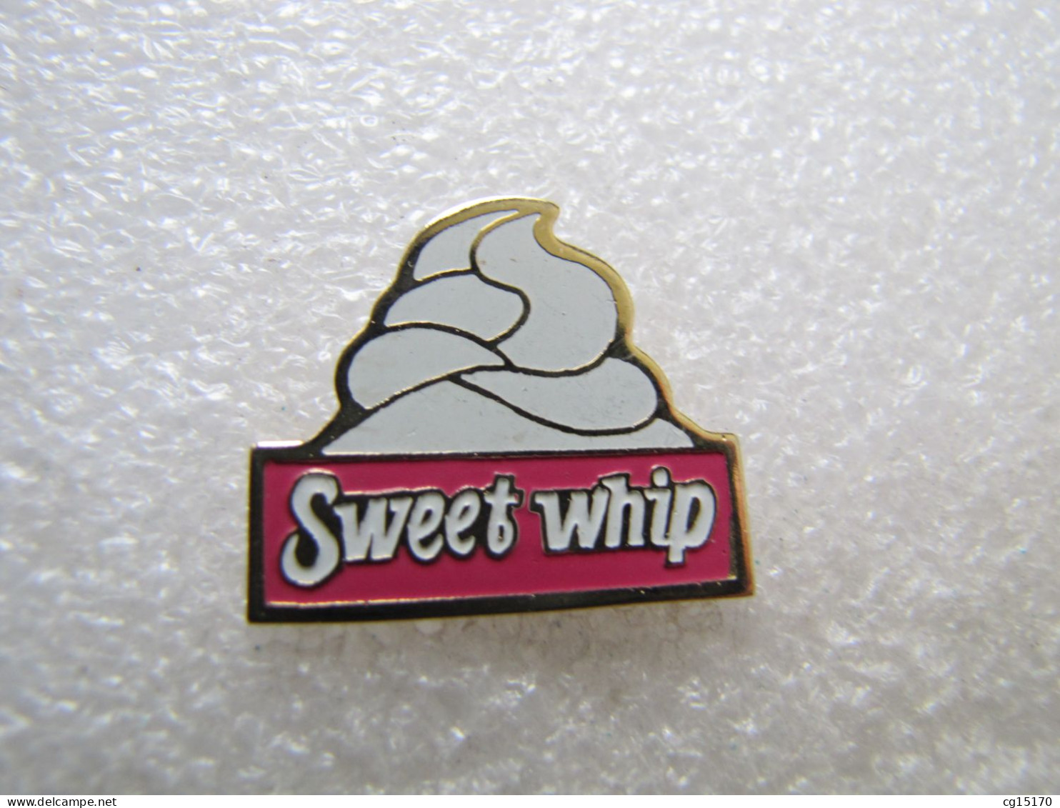 PIN'S    SWEET  WHIP - Alimentazione