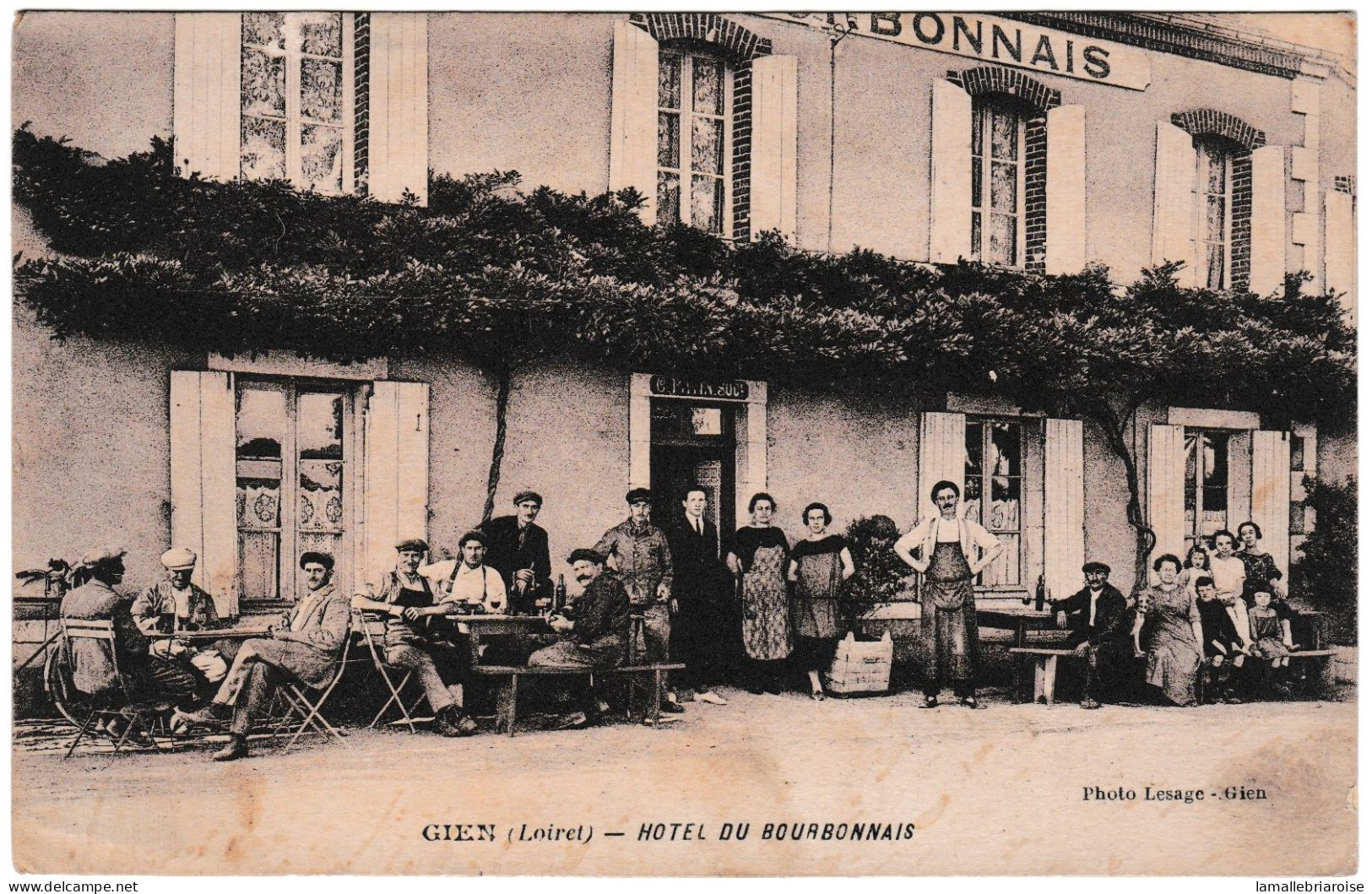 45, Gien, Hotel Du Bourbonnais - Gien