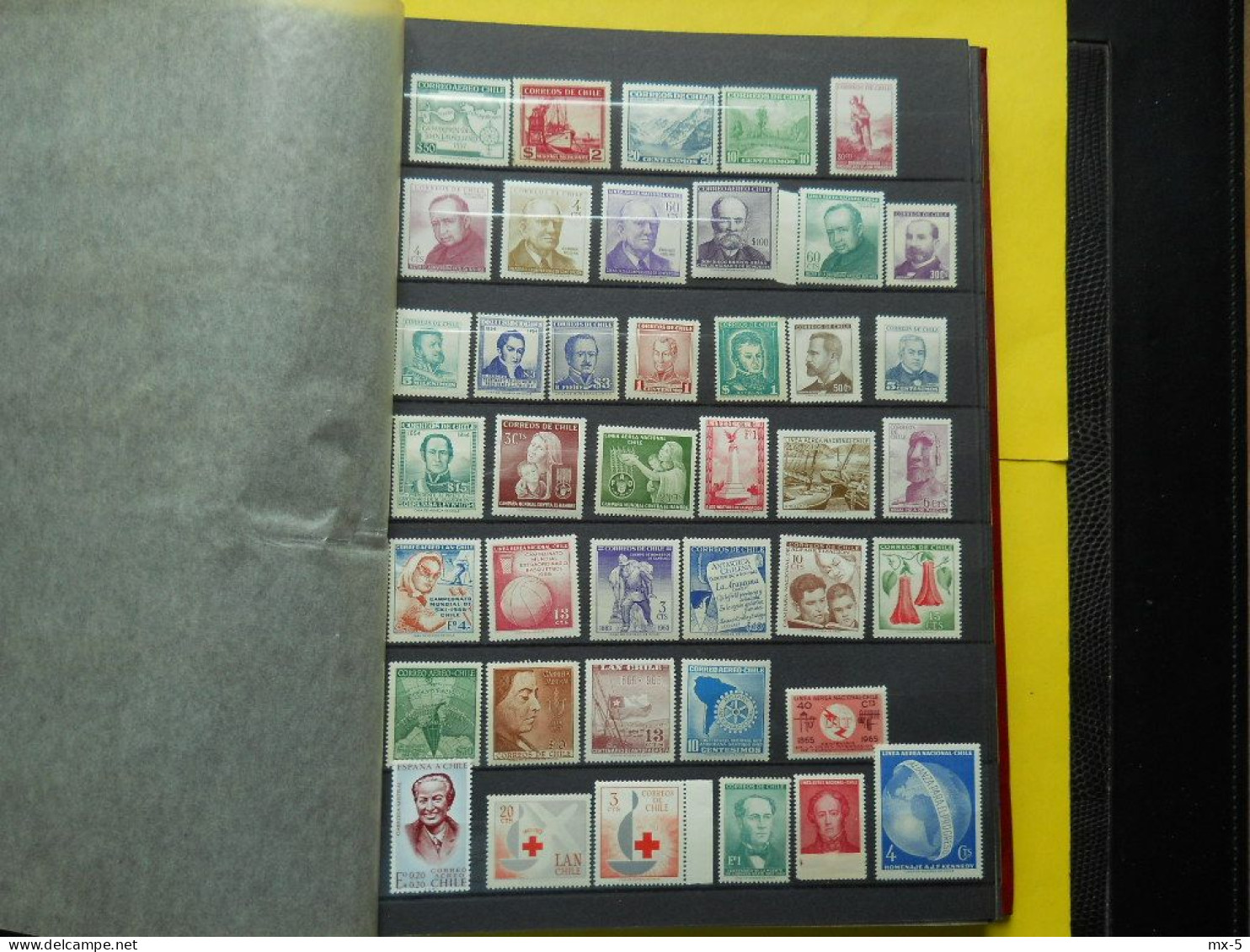 Album ,timbres étrangers Dont Bel Ensemble Chili ,Thaïlande ,Monaco .....24 Pages - Colecciones (en álbumes)