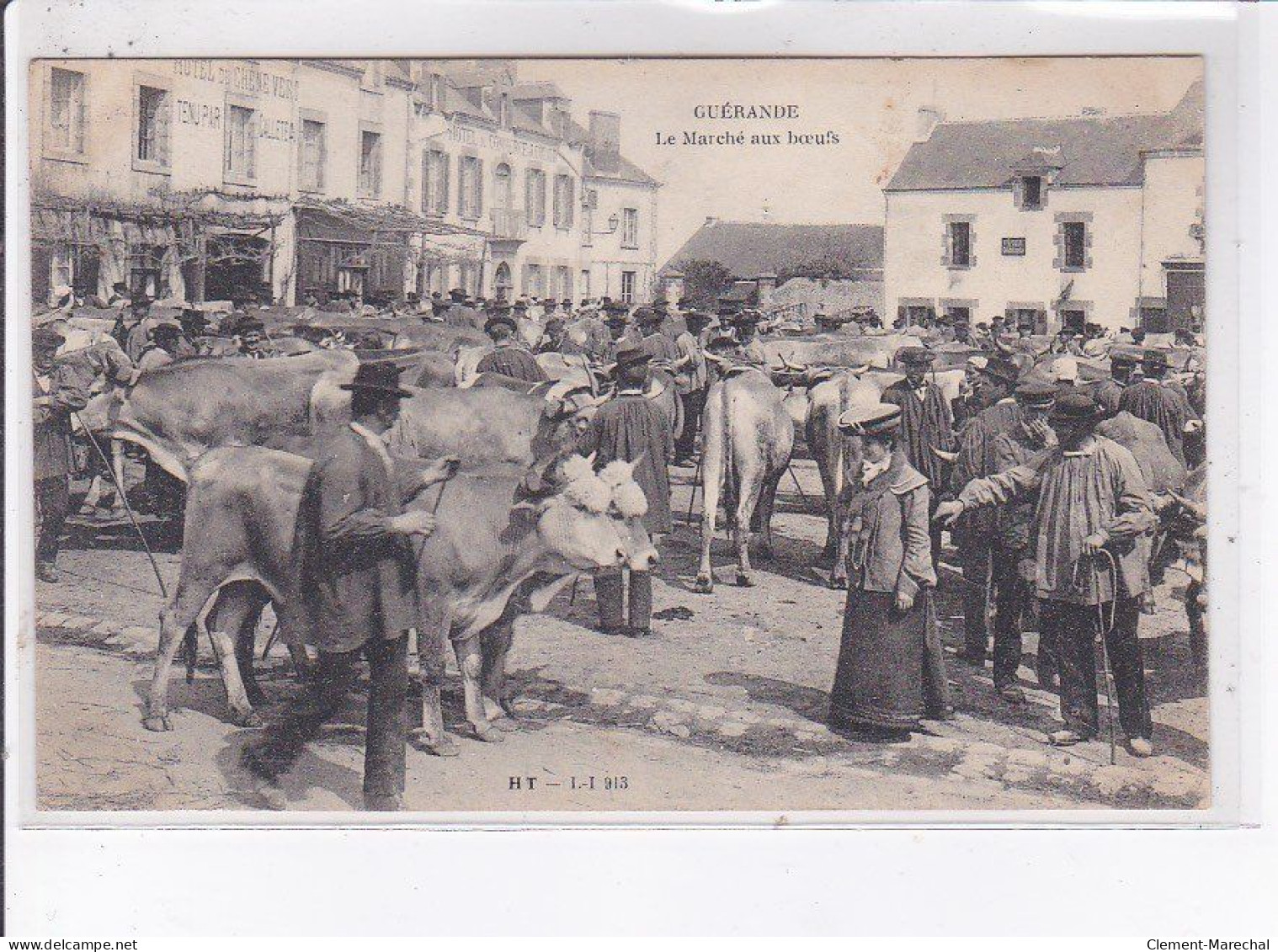 GUERANDE: Le Marché Aux Boeufs - état - Guérande