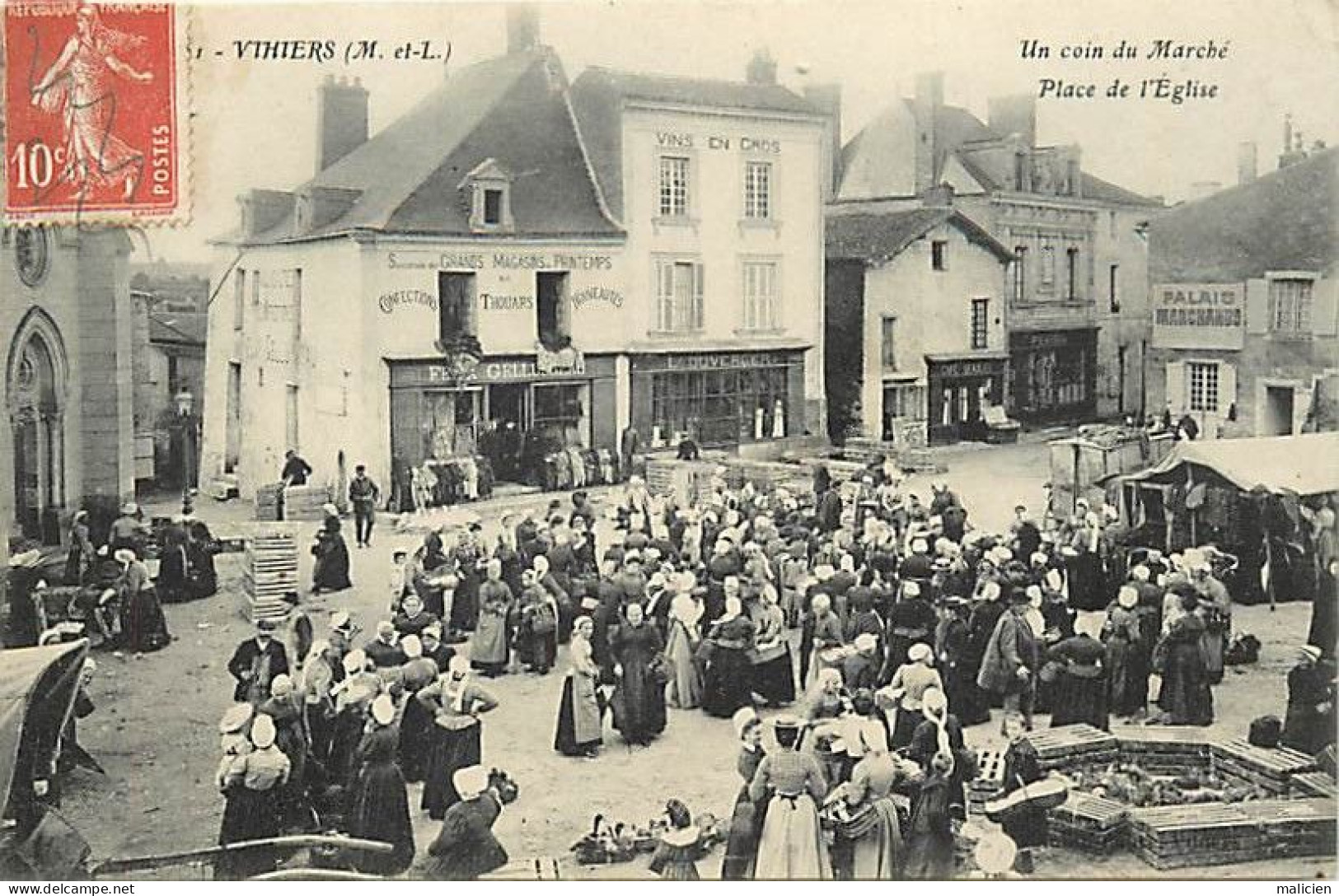 - Maine Et Loire -ref-B57- Vihiers -coin Du Marché Place De L Eglise - Magasins : Printemps De Thouars - Duverger .. - - Autres & Non Classés