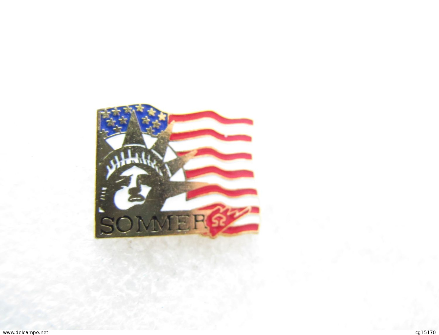 PIN'S    SOMMER  DRAPEAU USA   STATUE DE LA LIBERTÉ   N° 0327 Email Grand Feu - Autres & Non Classés