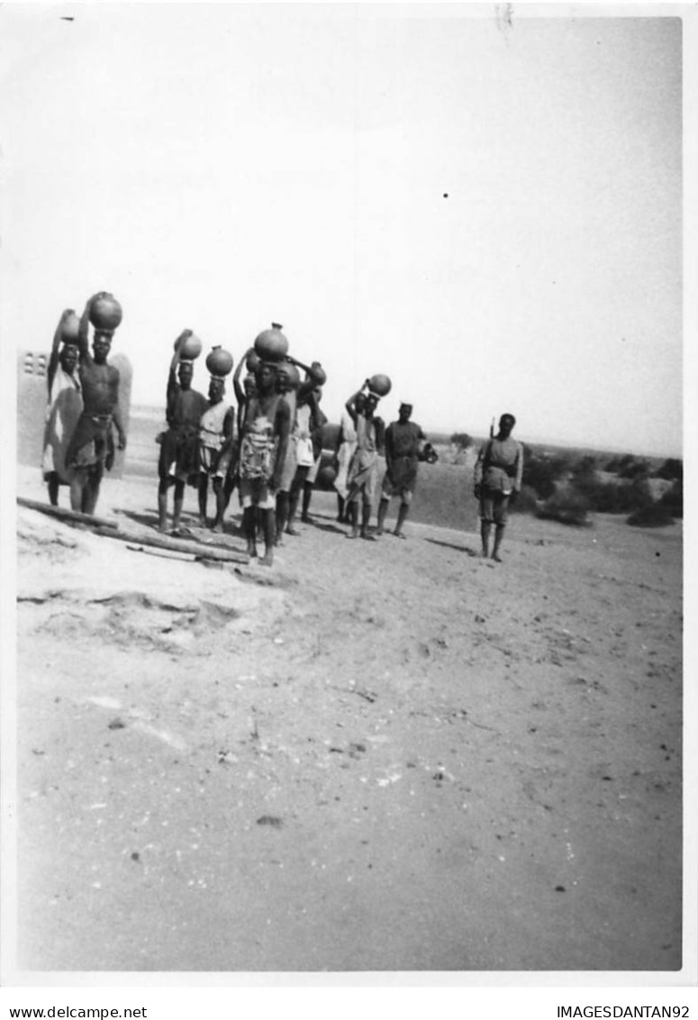 SOUDAN FRANCAIS #FG57021 AOF GOUMDAM CORVEE D EAU PHOTOGRAPHIE 17.5X12.5 CM - Sudan