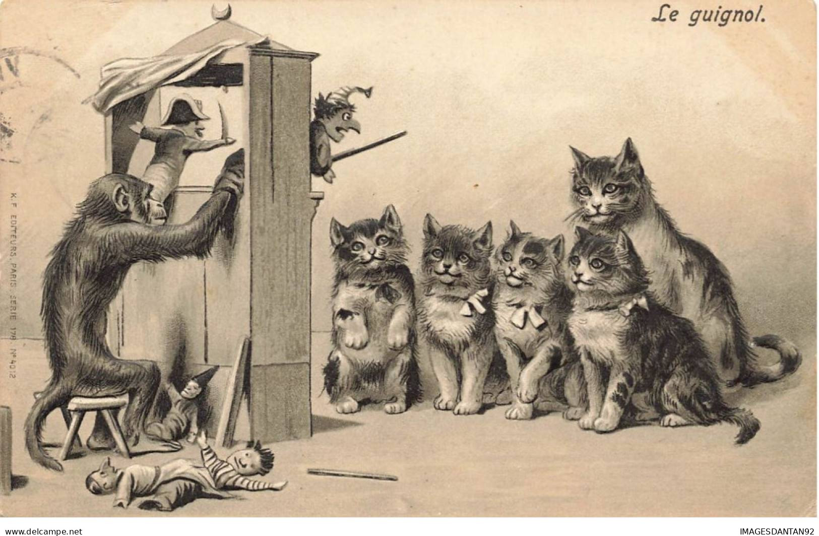 SINGE #FG56649 GROUPE DE CHATS REGARDENT UN SPECTACLE DE GUIGNOL MARIONNETTES - Affen