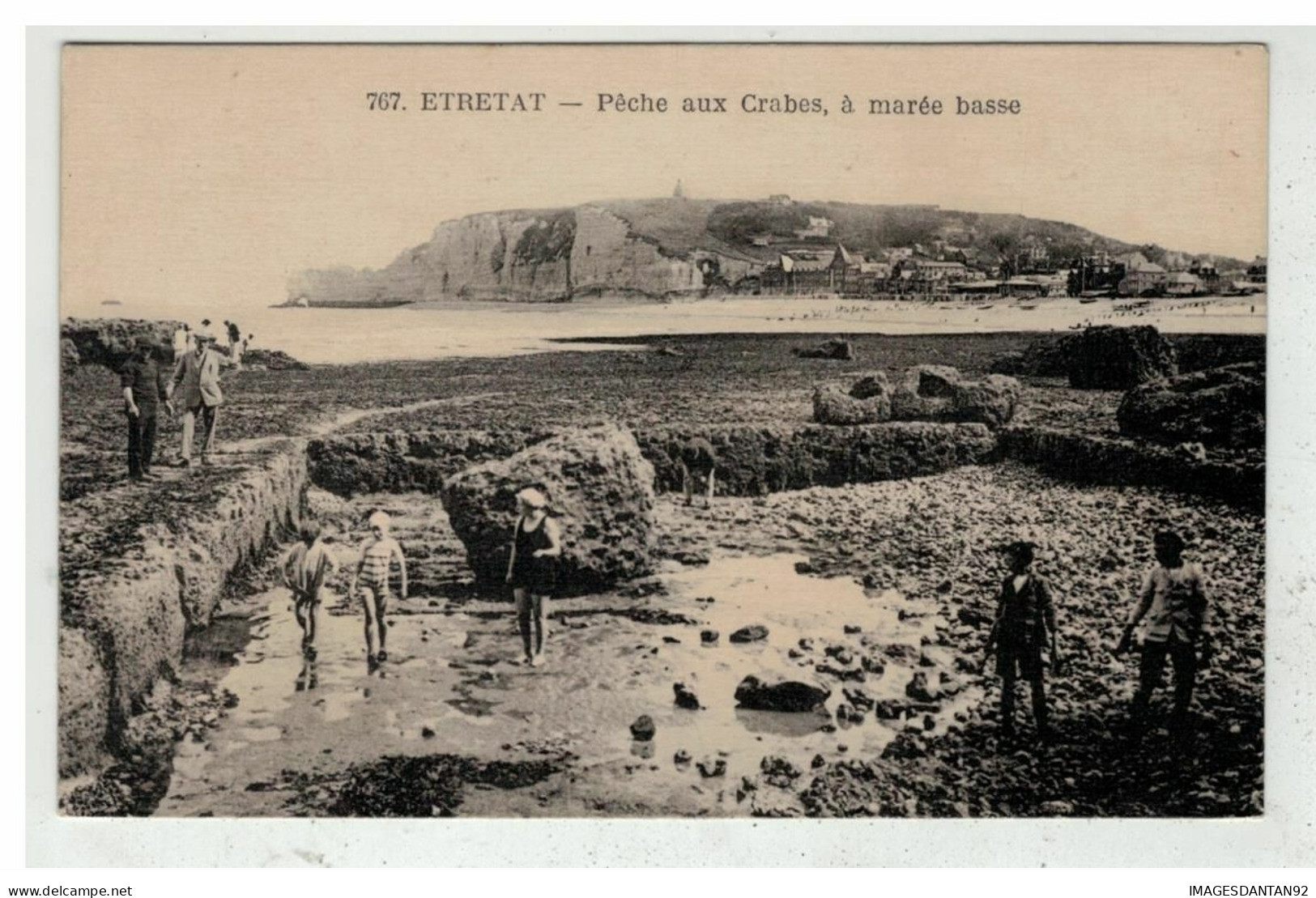 76 ETRETAT #14264 PECHE AUX CRABES A MAREE BASSE NÂ°767 - Etretat