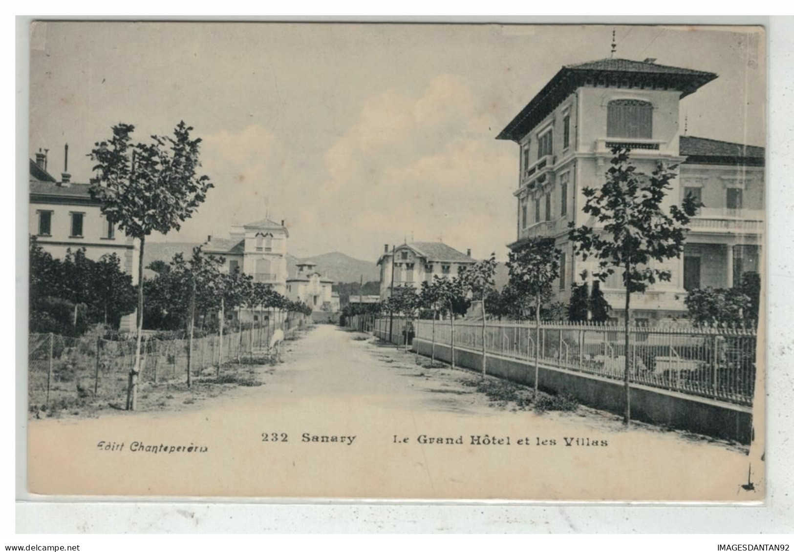 83 SANARY #15150 LE GRAND HOTEL ET LES VILLAS NÂ° 232 - Sanary-sur-Mer