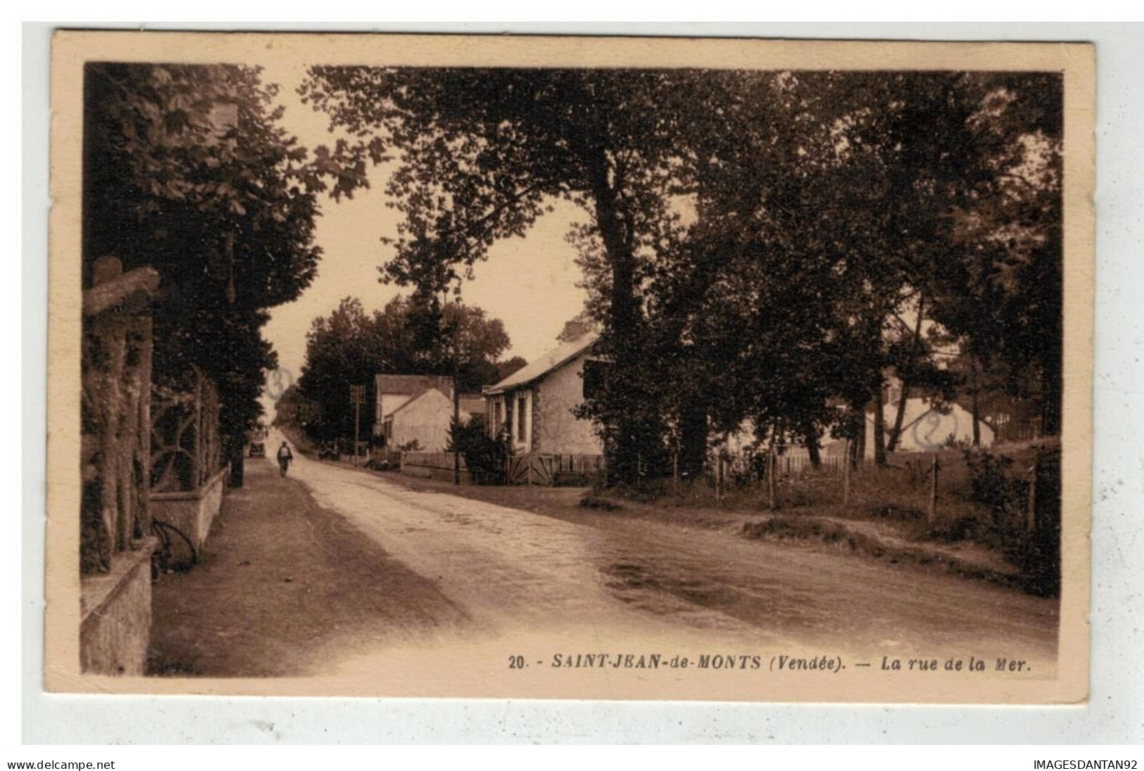 85 SAINT JEAN DES MONTS #15971 LA RUE DE LA MAER NÂ°20 - Saint Jean De Monts