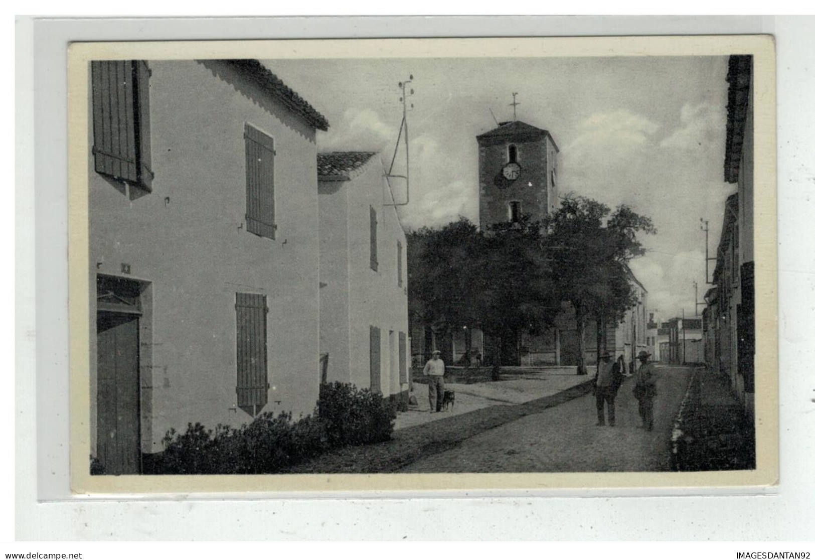 17 ILE DE RE LA FLOTTE RUE ET PLACE DE L EGLISE NÂ°LL 31 - Ile De Ré