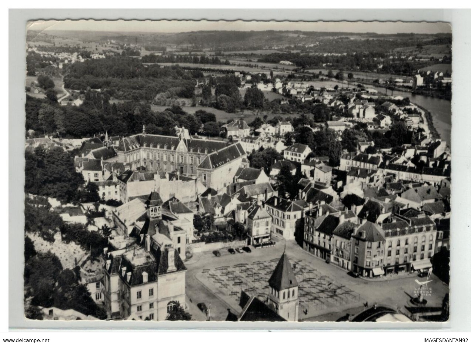 02 CHATEAU THIERRY PLACE HOTEL DE VILLE ET DIEU VUE AERIENNE NÂ°2 - Chateau Thierry