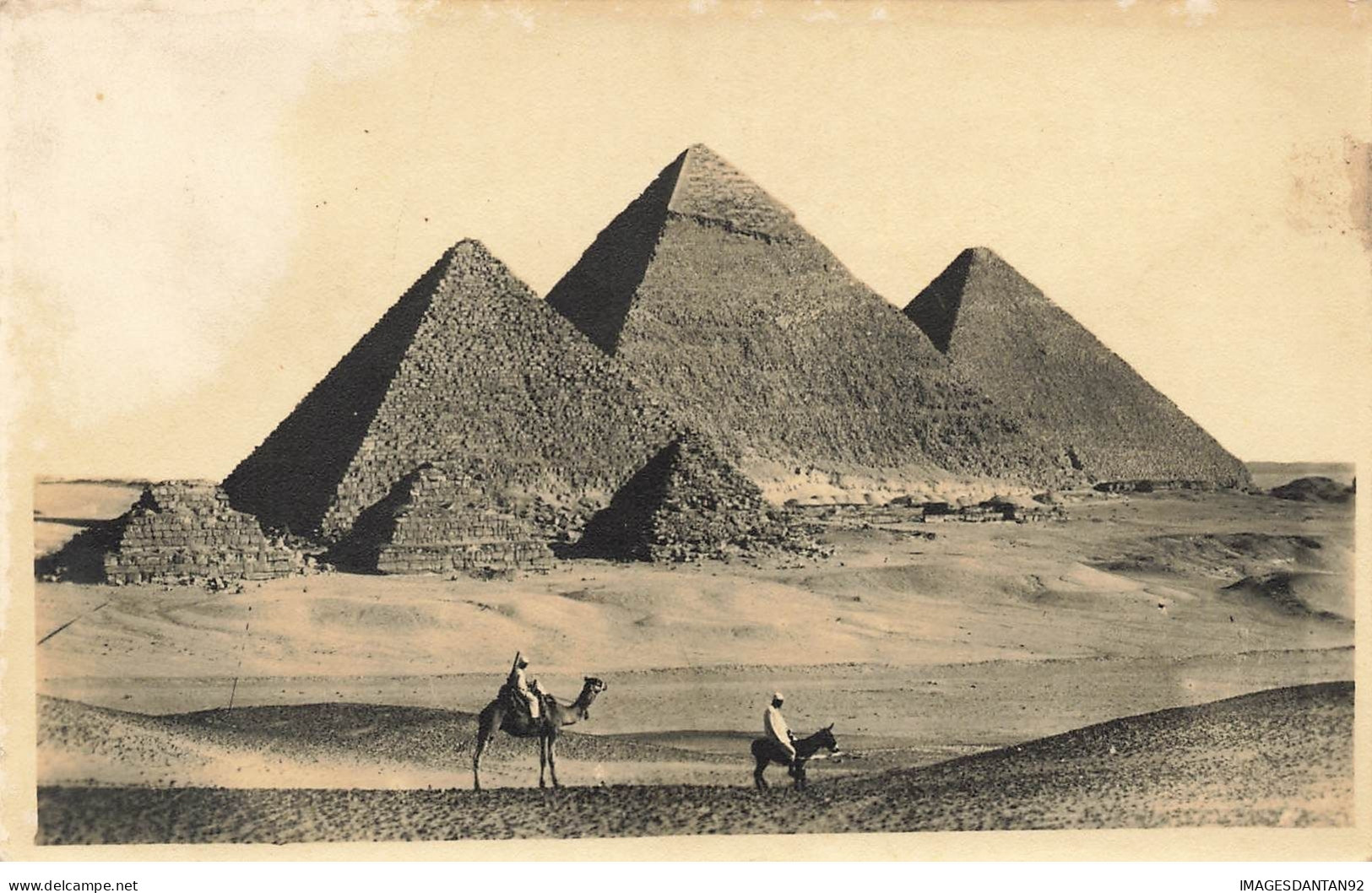 EGYPTE #21156 LE CAIRE PYRAMIDE CARTE PHOTO - Le Caire