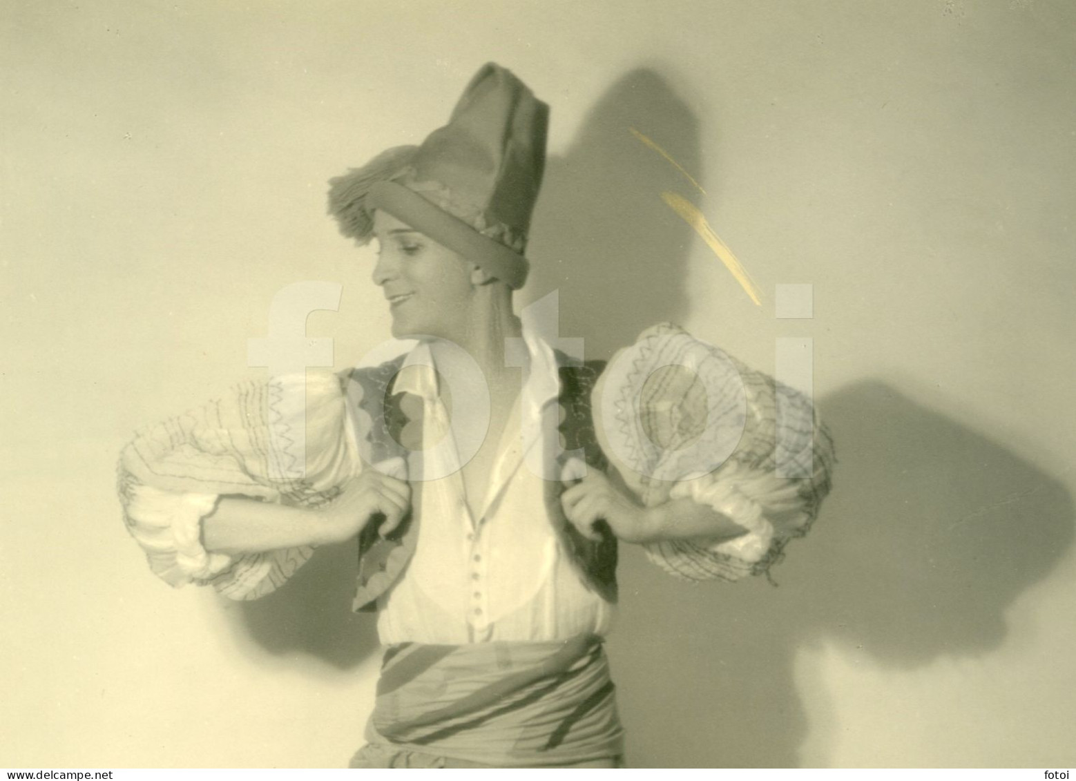 1930s SILVA NOGUEIRA ARTISTIC MAN FRANCIS BAILARINO FANDANGO GRAÇA ORIGINAL ART PHOTO SIGNED FOTO ARTE PORTUGAL GAY INT - Gehandtekende Foto's