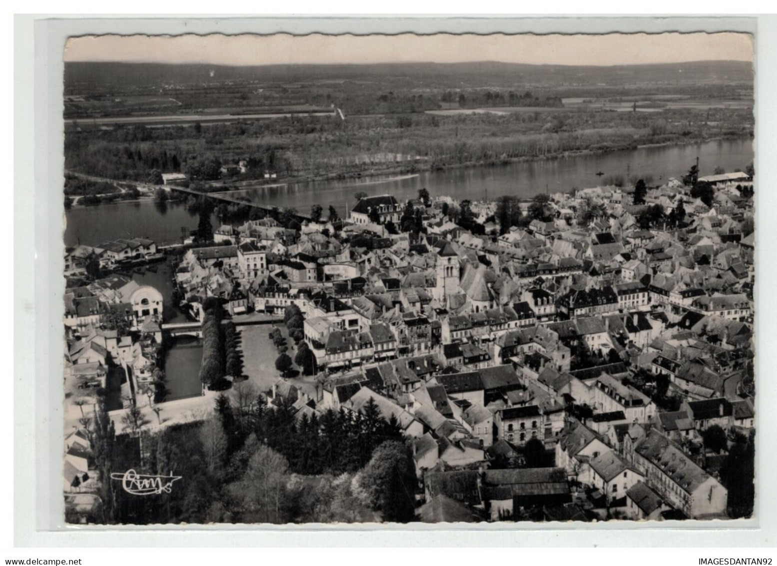 58 COSNES #10561 VUE AERIENNE ET PANORAMA SUR LA VALLEE NÂ°12416 - Cosne Cours Sur Loire