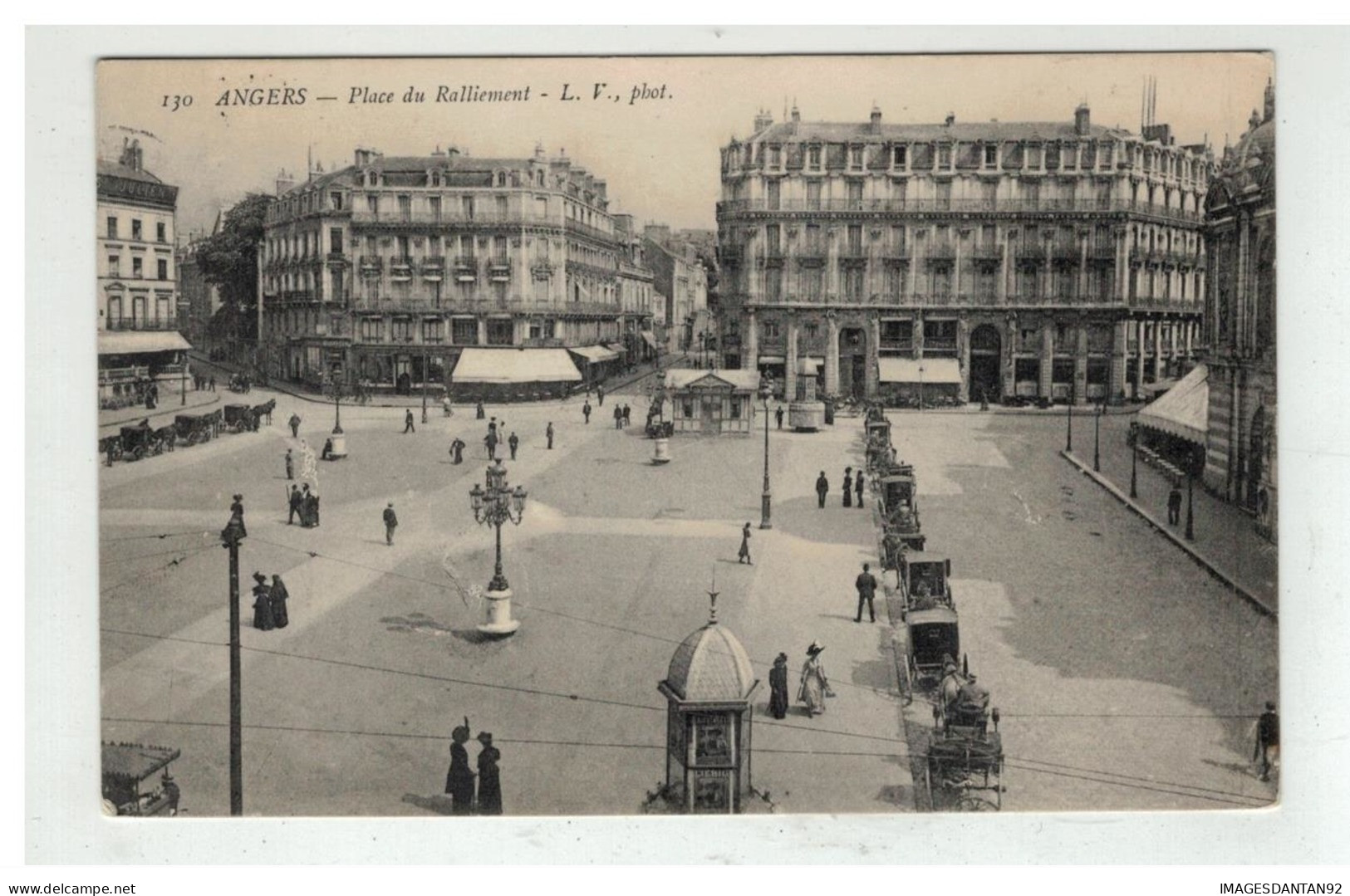 49 ANGERS PLACE DU RAILLEMENT NÂ°130 - Angers