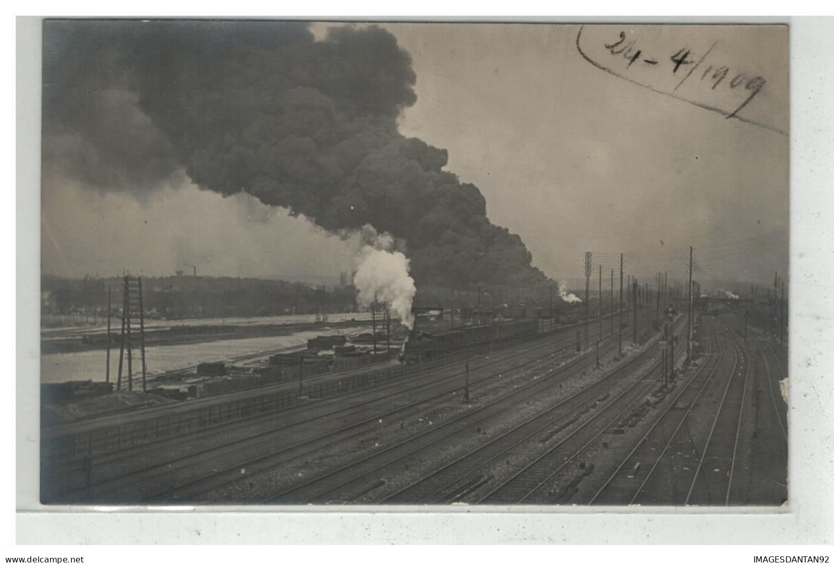 93 LA PLAINE SAINT DENIS #16387 INCENDIE DES CAVES D HUILES RUE LANDY EN 1909 GARE TRAIN CHEMIN DE FER CARTE PHOTO - Saint Denis