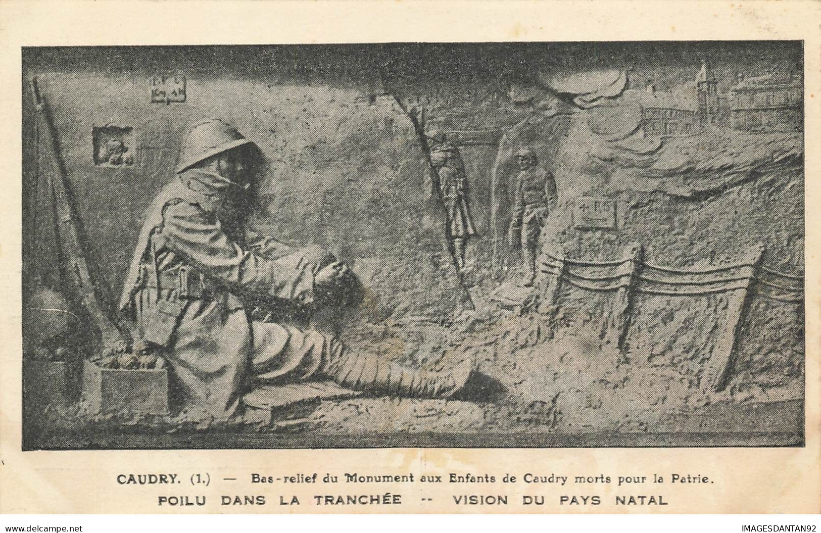 59 CAUDRY #22308 MONUMENT AUX MORTS POILU DANS LA TRANCHEE - Caudry
