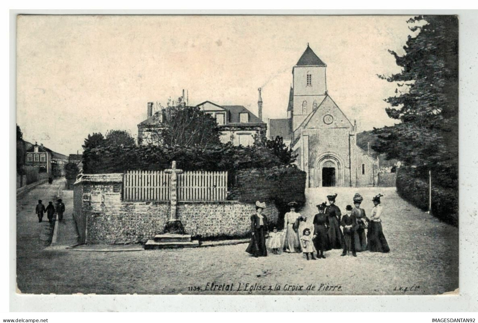 76 ETRETAT #14255 L EGLISE ET LA CROIX DE PIERRE NÂ°1134 - Etretat