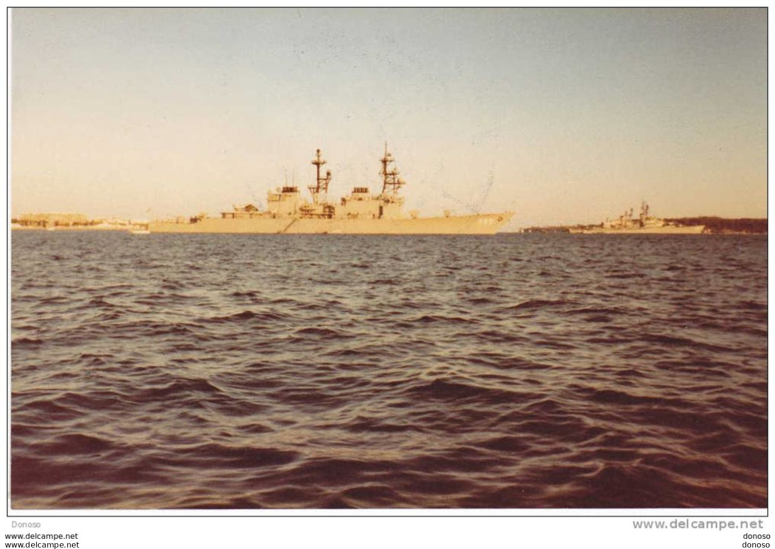 PHOTO De Navires De Guerre, Cachet Américain 1983 Circulé - Oorlog