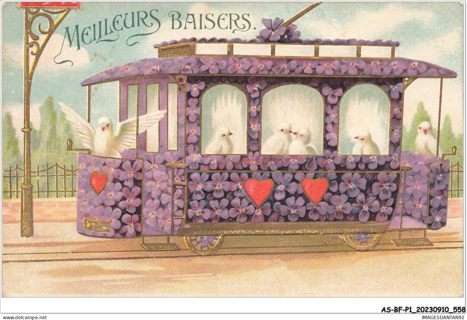 AS#BFP1-0280 - TRAMWAY - Meilleurs Baisers - Tramway Fleuri Avec Des Colombes FLEURS VIOLETTES - Tramways