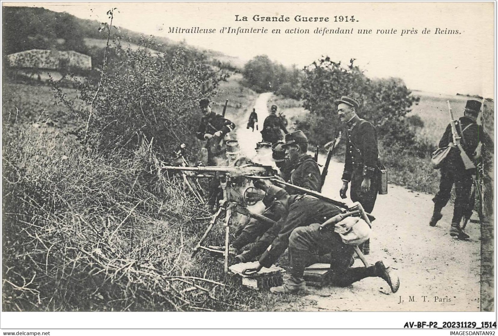 AV-BFP2-0944 - MILITAIRE - Grande Guerre De 1914 - Mitrailleuse D'infanterie En Action - Equipment