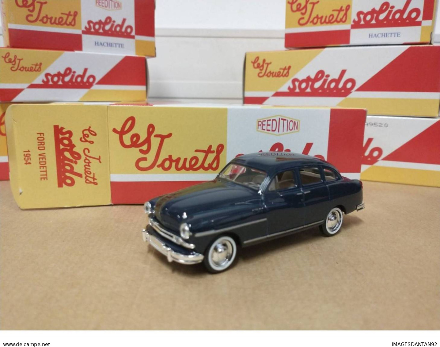 SOLIDO FORD VEDETTE 1954 EN BOITE 1/43 GRANDE BOITE - Solido