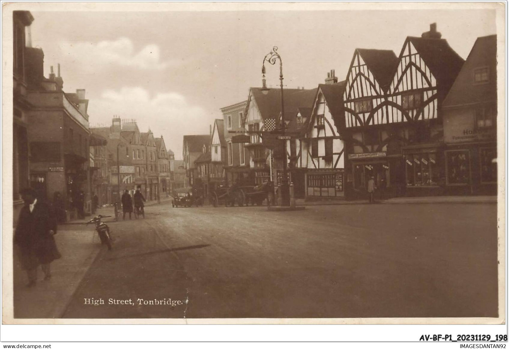 AV-BFP1-0100 - ROYAUME-UNI - Angleterre - TONBRIDGE - High Street - Vendue En état - Tunbridge Wells