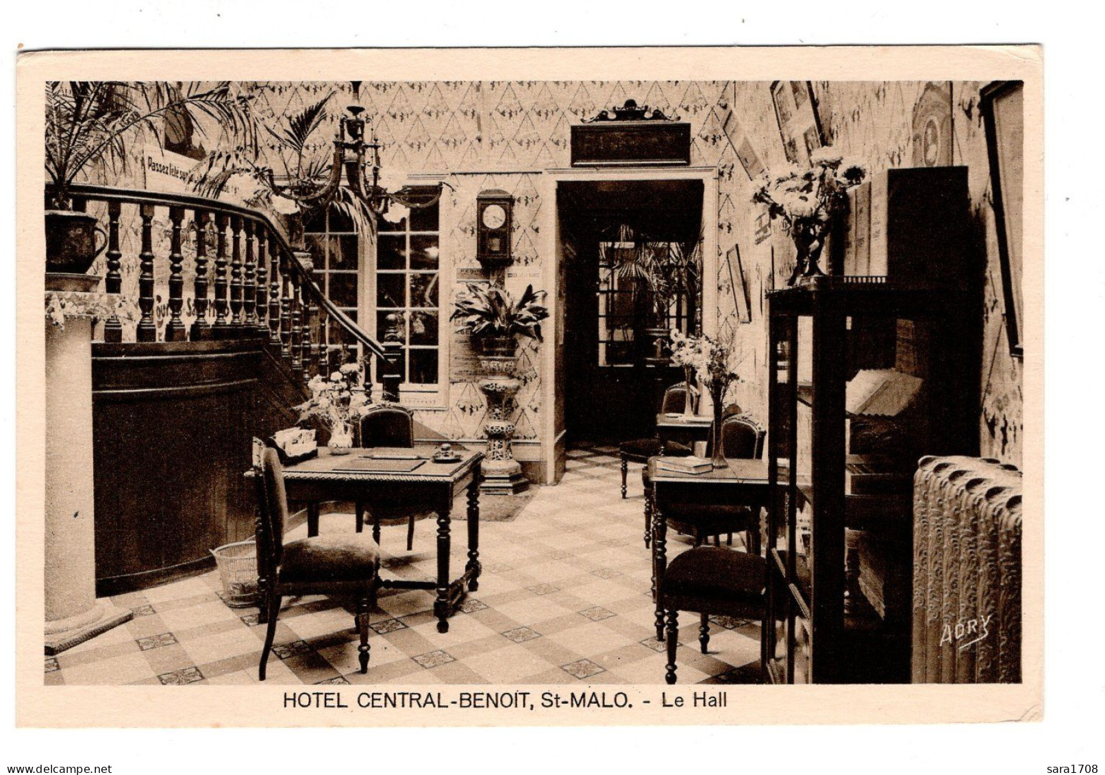 35 SAINT MALO, Hôtel CENTRAL BENOIT, Le Hall. - Saint Malo