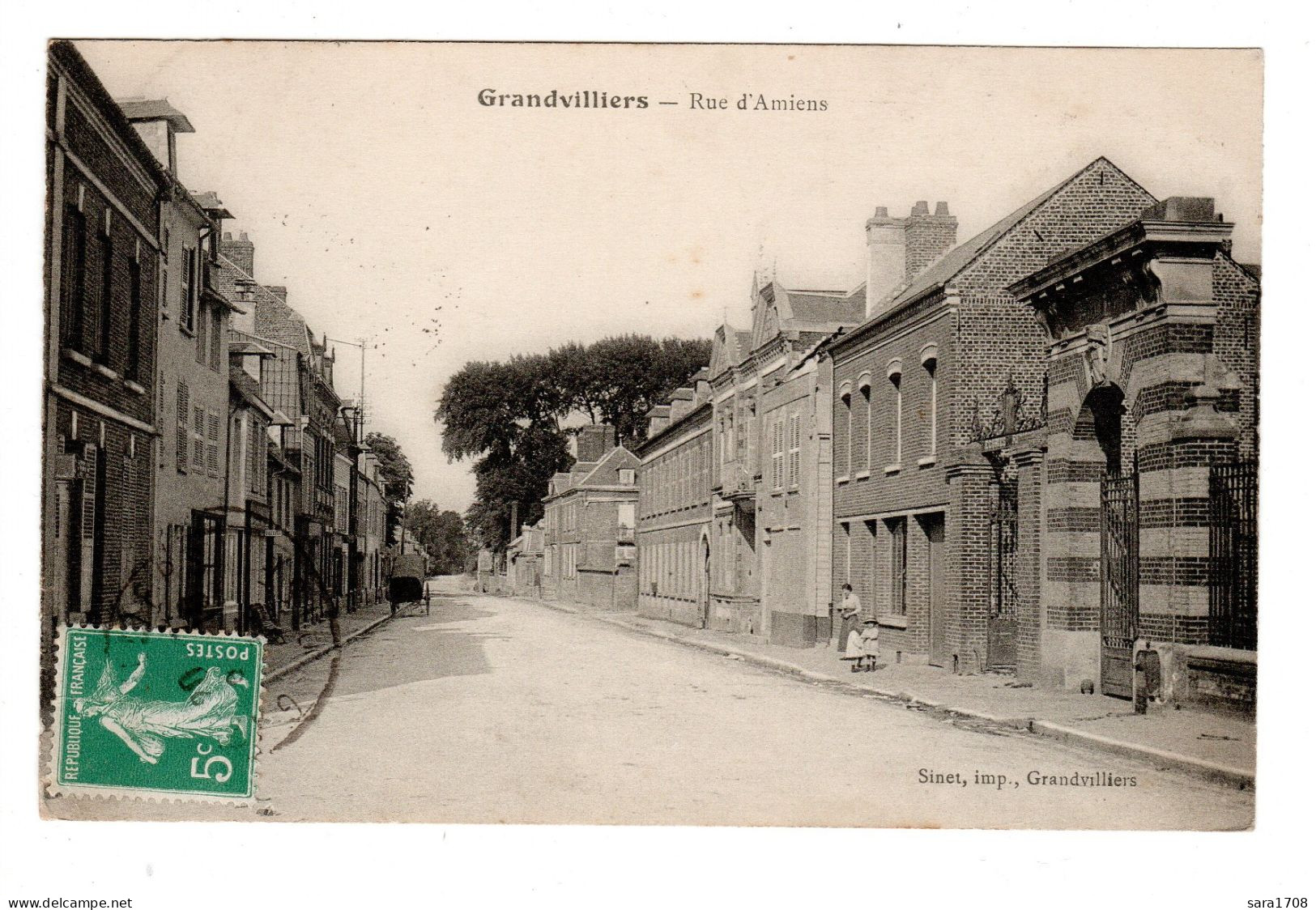 60 GRANDVILLIERS, Rue D'Amiens. - Grandvilliers