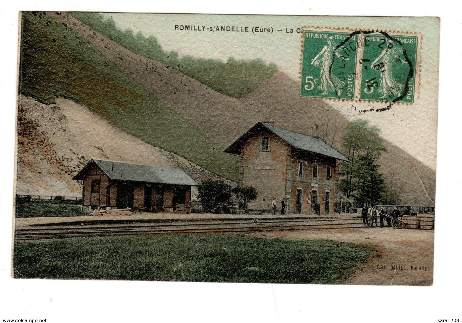 27 ROMILLY Sur ANDELLE, La Gare. Papier Colorisé Granulée, En Soie Tramé. Très Rare Et Très Bon état. - Altri & Non Classificati