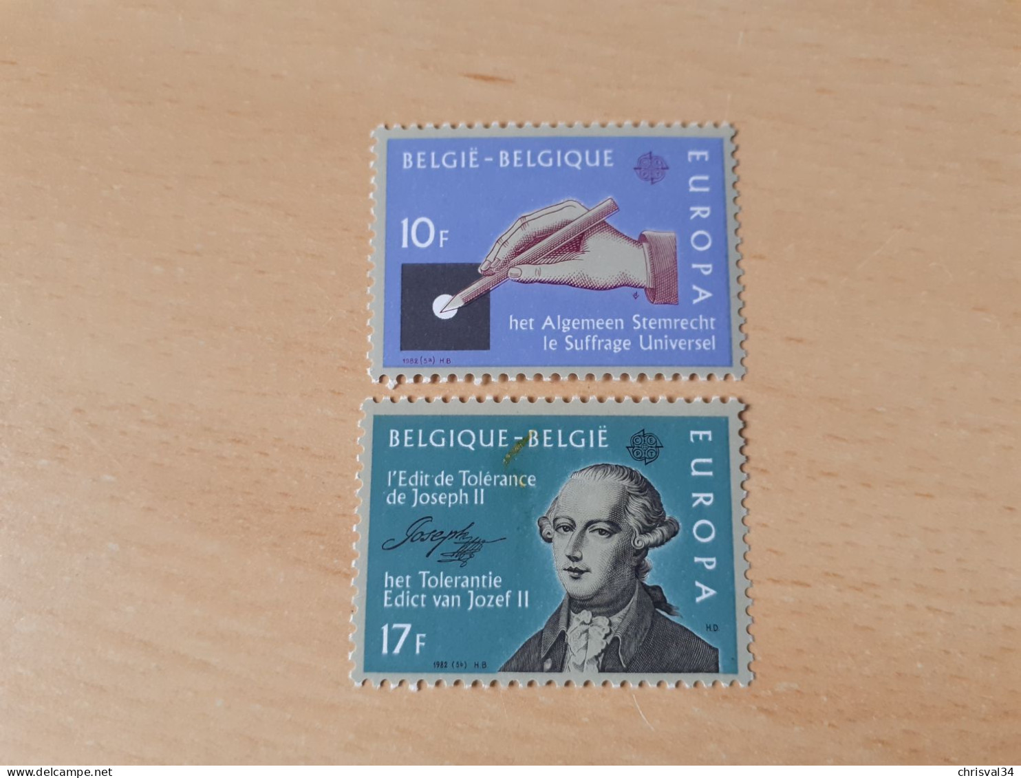 TIMBRES   BELGIQUE   EUROPA   1982    N  2048  /  2049   COTE  6,00  EUROS   NEUFS  LUXE** - 1982