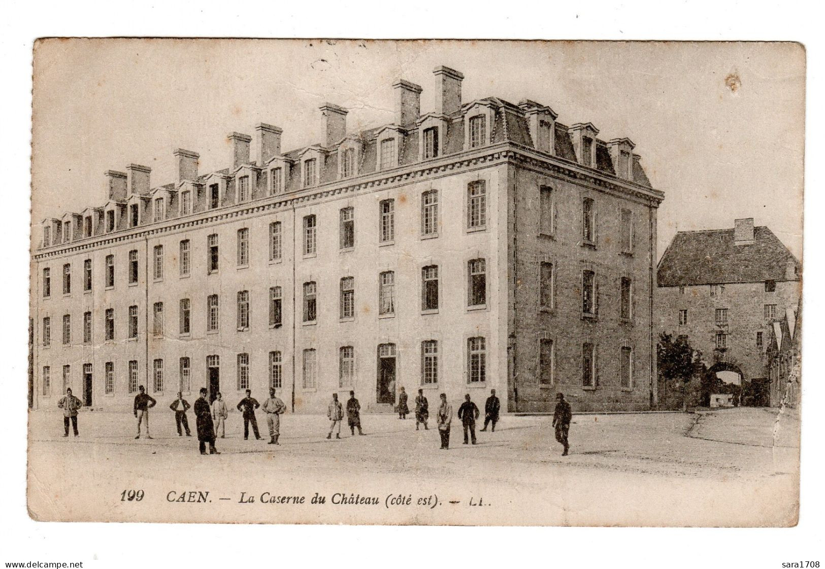 14 CAEN, La Caserne Du Château. ( Côté Est ). - Caen