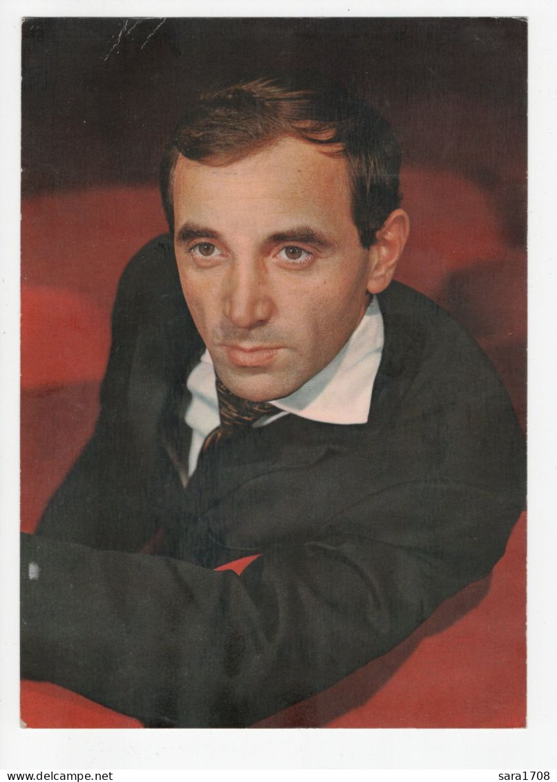 Charles AZNAVOUR. RARE Carte Postale Année 1965-70 De Format 21 X 15 Cm. VOIR 2 SCAN. - Singers & Musicians