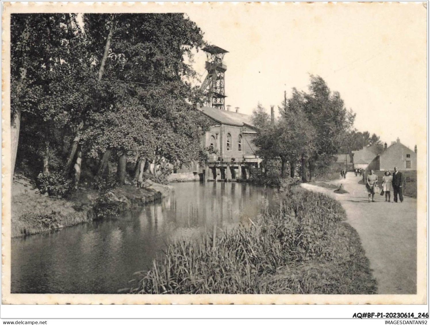 AQ#BFP1-BELGIQUE-0123 - QUIEVRAIN - Frontière Française - Le Pont Du Moulin - Quievrain