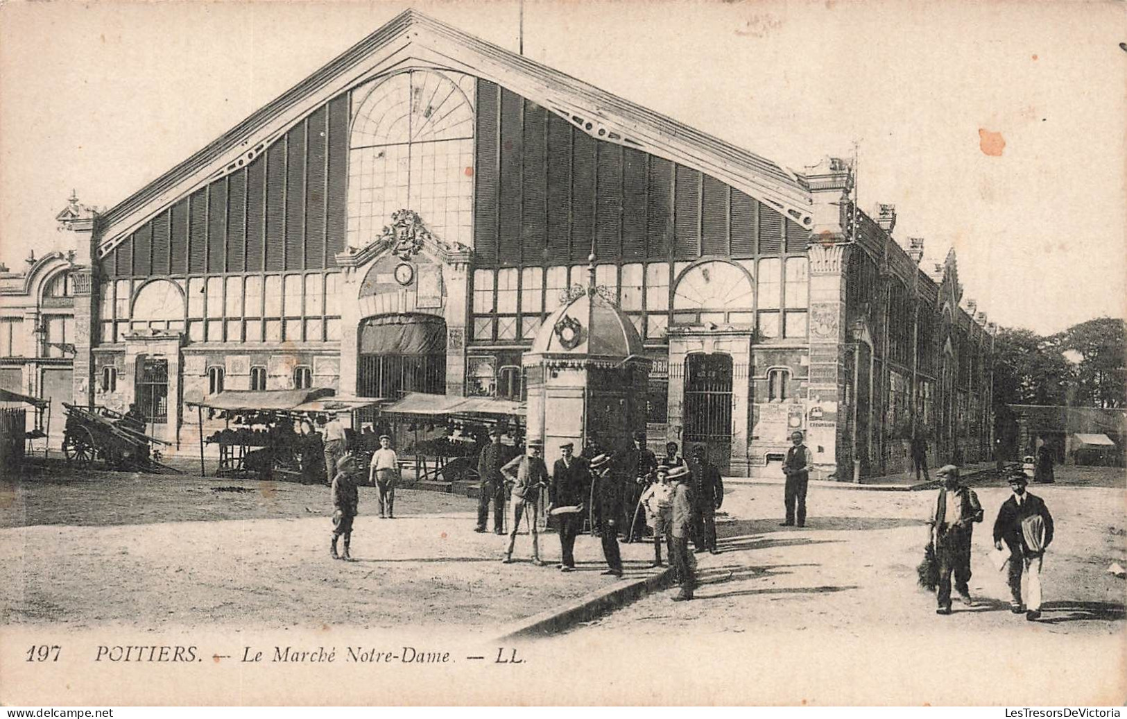 FRANCE - Poitiers - Vue Sur Le Marché Notre Dame - L L - Vue Générale - Animé - Carte Postale Ancienne - Poitiers