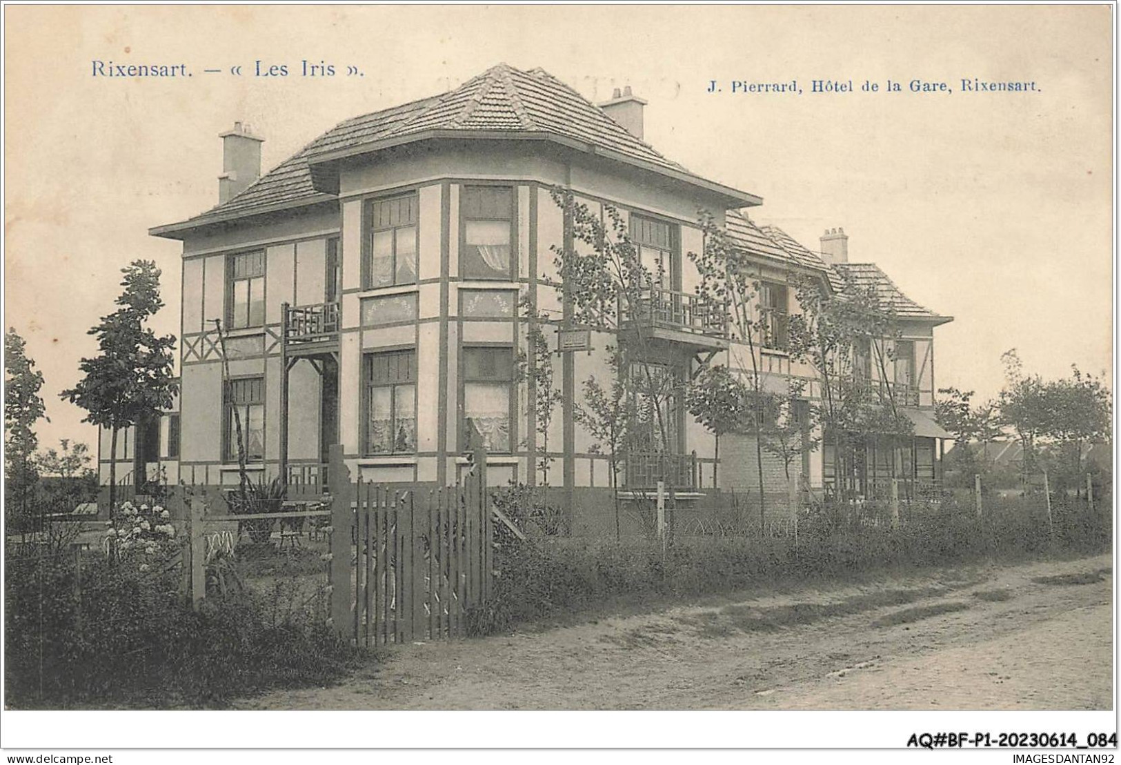 AQ#BFP1-BELGIQUE-0043 - RIXENSART - Les Iris - J. Pierrard - Hôtel De La Gare - Rixensart