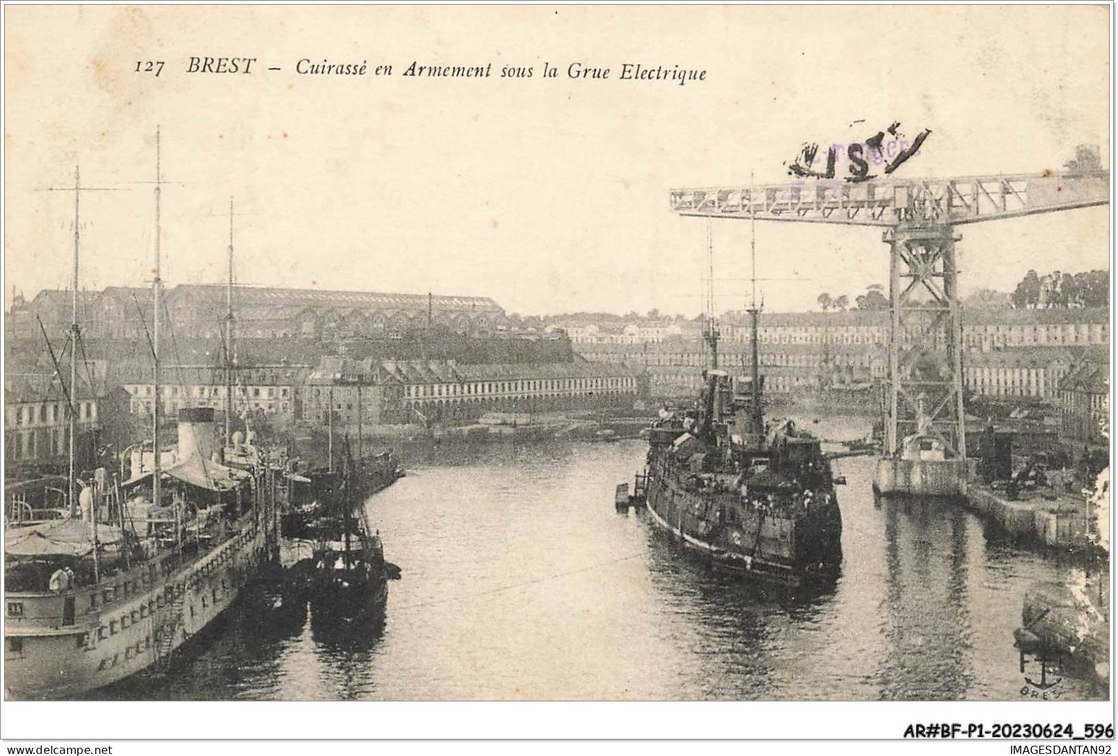 AR#BFP1-29-0299 - BREST - Cuirassé En Armement Sous La Grue électrique - Brest