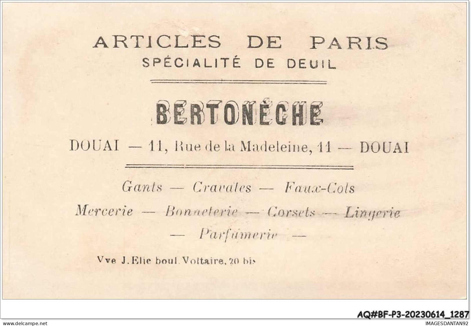 AQ#BFP3-CHROMOS-0640 - BERTONECHE - DOUAI - Rêvant Du Bonheur De La Famille - Altri & Non Classificati