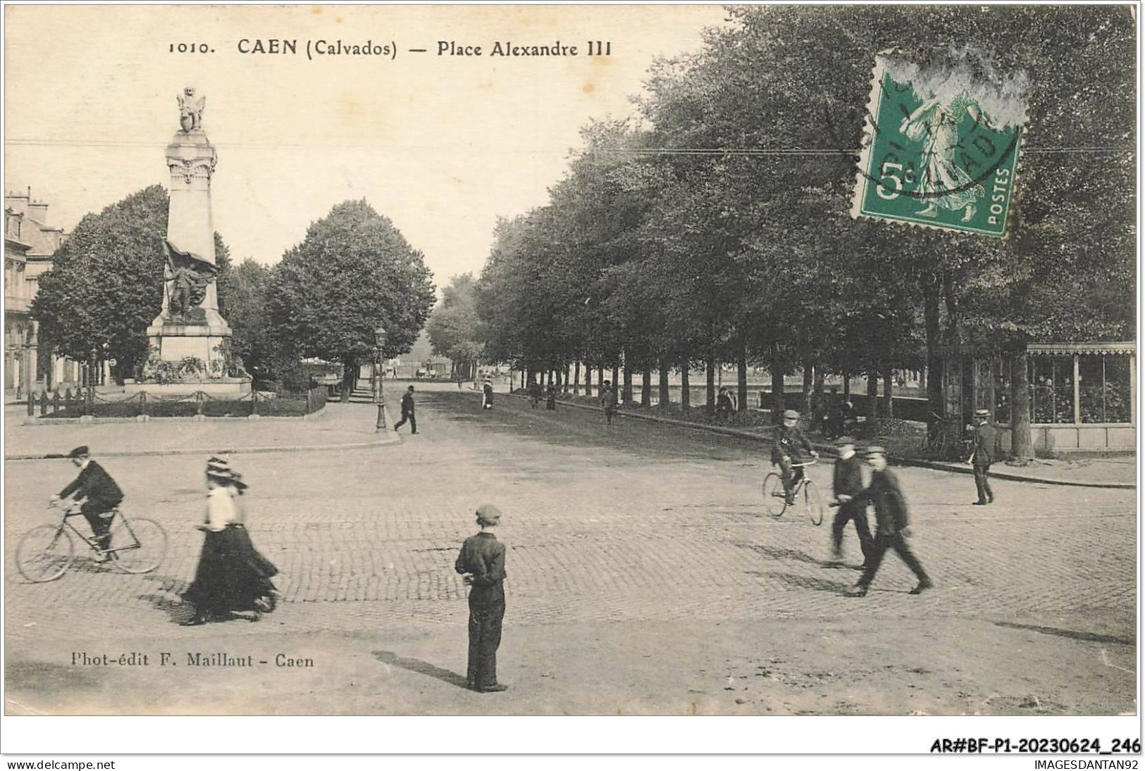 AR#BFP1-14-0124 - CAEN - Place Aalexandre III - Caen