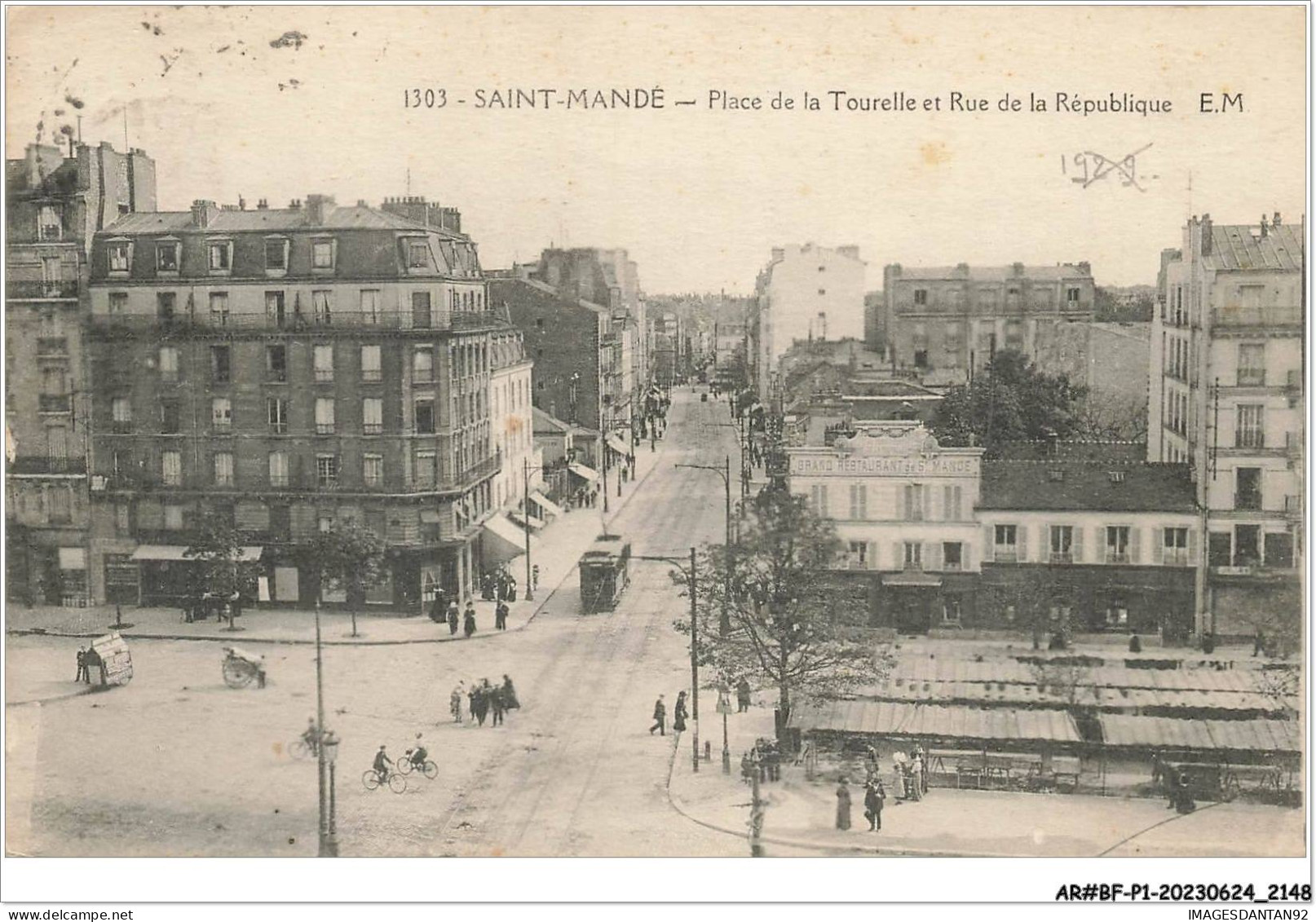 AR#BFP1-94-1072 - SAINT-MANDE - Place De La Tourelle Et Rue De La République - Saint Mande
