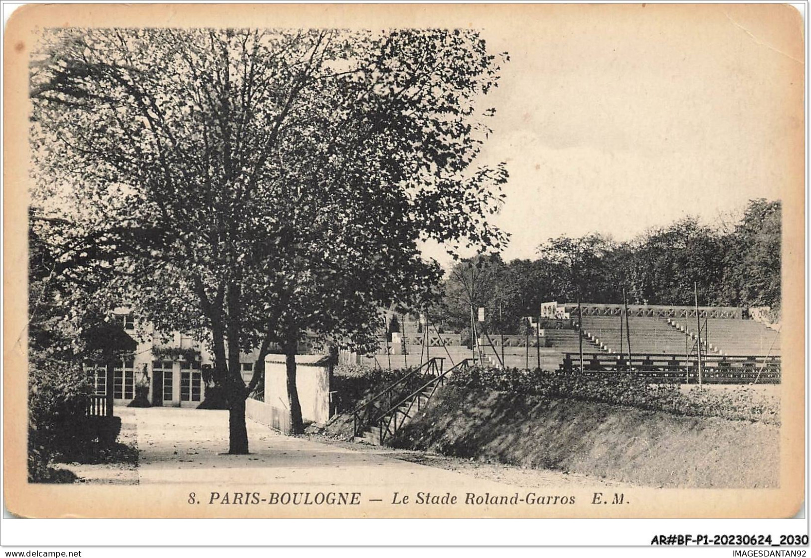 AR#BFP1-92-1017 - PARIS-BOULOGNE - Le Stade Roland-Garros - NÂ°2 - Boulogne Billancourt