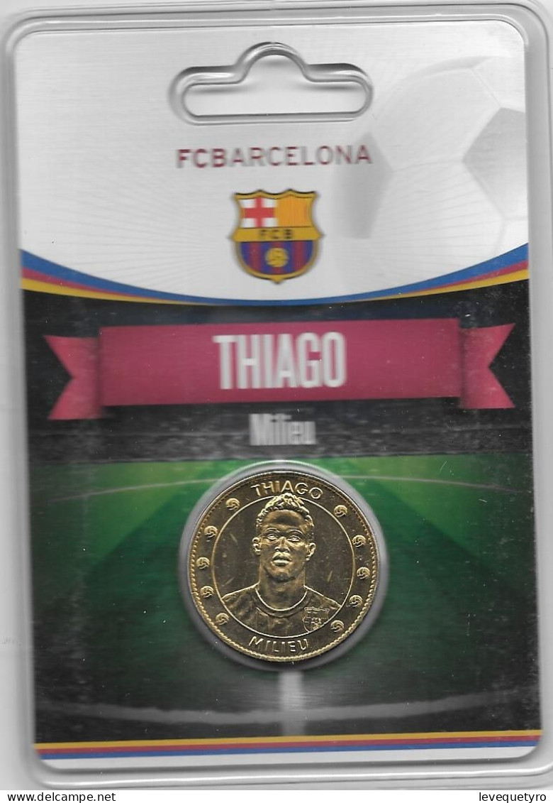 Médaille Touristique Arthus Bertrand AB Sous Encart Football Barcelone Saison 2011 2012 Thiago - Zonder Datum