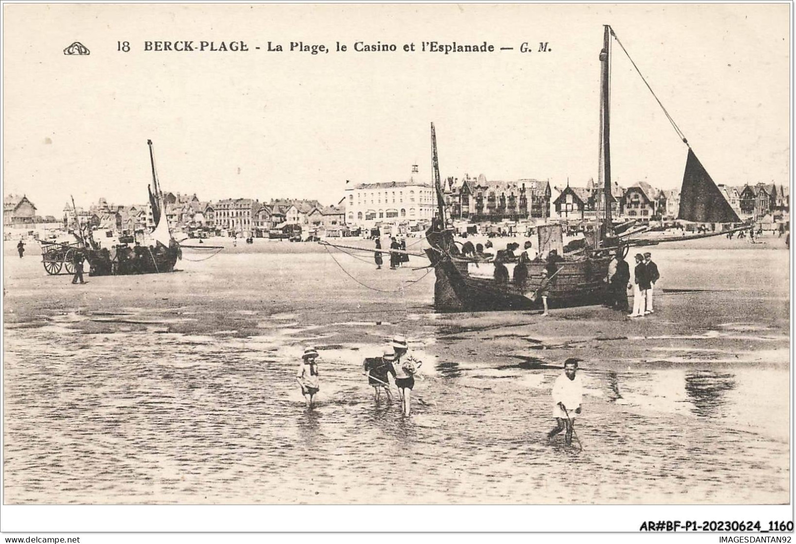 AR#BFP1-62-0581 - LE BERCK-PLAGE - La Plage - Le Casino Et L'esplanade - Berck